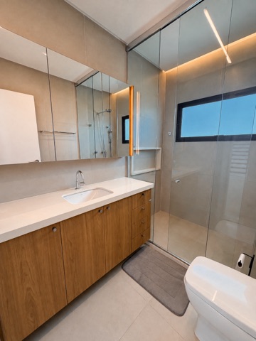 Casa com 466m² 4 quartos e 4 banheiros, à venda, no bairro Alphaville em Rio das Ostras