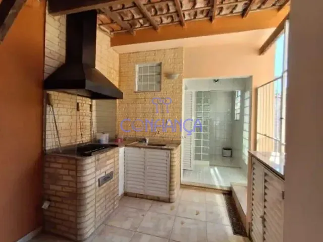 Casa 2 quartos e 2 banheiros, à venda, no bairro Campo Grande em Rio de Janeiro