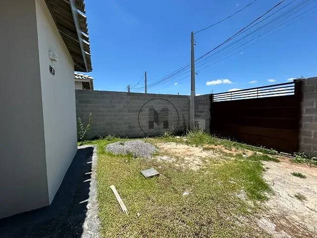 Casa 2 quartos e 1 banheiro, para alugar, no bairro Feital em Pindamonhangaba