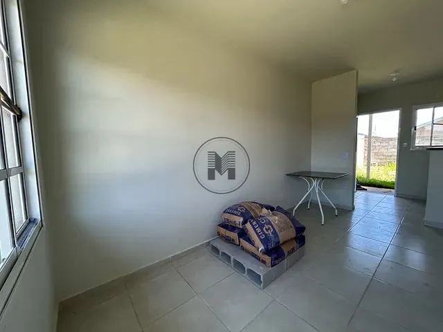 Casa 2 quartos e 1 banheiro, para alugar, no bairro Feital em Pindamonhangaba