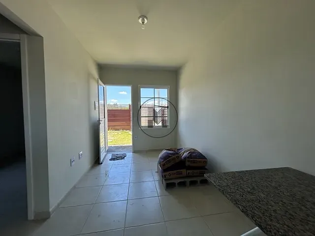 Casa 2 quartos e 1 banheiro, para alugar, no bairro Feital em Pindamonhangaba