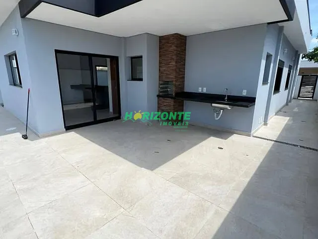 Casa com 200m² 3 quartos e 4 banheiros, à venda, no bairro Bairro do Grama em Caçapava