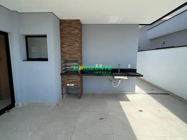 Casa com 200m² 3 quartos e 4 banheiros, à venda, no bairro Bairro do Grama em Caçapava