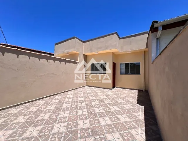 Casa com 150m² 3 quartos e 2 banheiros, para alugar, no bairro Canto do Mar em São Sebastião