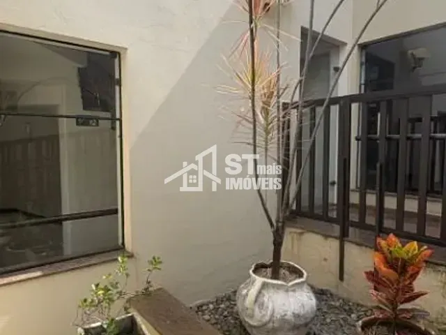 Casa com 330m², para alugar, no bairro Centro em Andradas