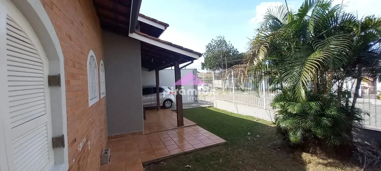 Casa, 3 quartos, 155 m² - Foto 1