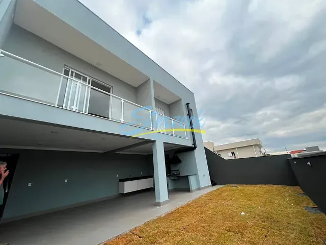 Casa com 221m² 3 quartos e 4 banheiros, à venda, no bairro Marambaia em Vinhedo