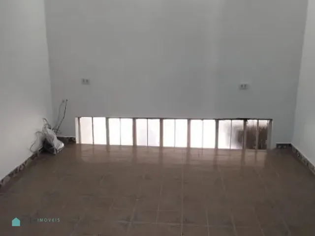 Casa com 200m² 2 quartos e 3 banheiros, para alugar, no bairro Vila Nina em São Paulo