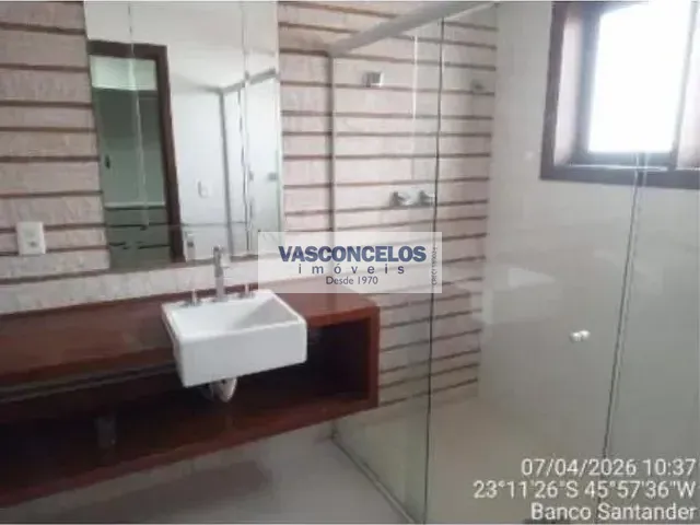 Casa com 450m² 3 quartos e 3 banheiros, à venda, no bairro Condomínio Residencial Jaguary em São José dos Campos