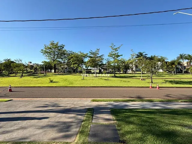 Sobrado com 486m² 3 quartos e 3 banheiros, à venda, no bairro 24 em Iguaraçu
