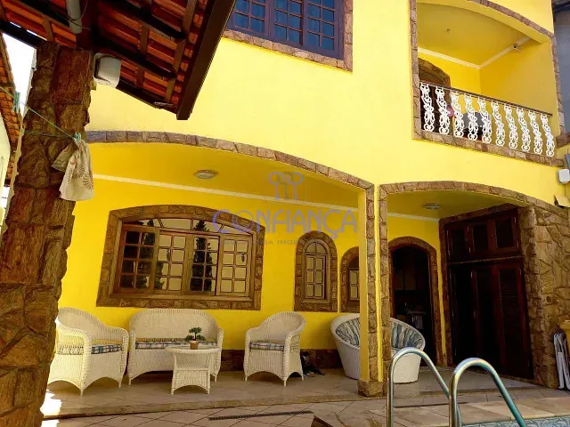 Casa 4 quartos e 4 banheiros, à venda, no bairro Senador Vasconcelos em Rio de Janeiro