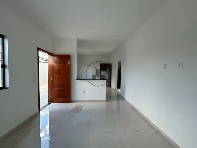 Casa 2 quartos e 2 banheiros, à venda, no bairro Residencial Estoril em Taubaté
