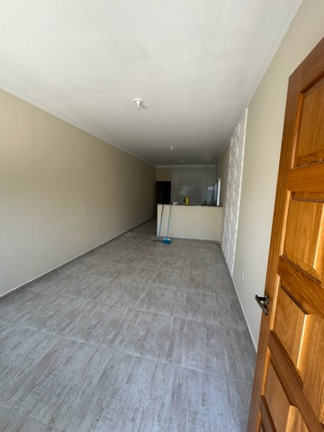 Casa com 140m² 2 quartos e 2 banheiros, à venda, no bairro Piracangaguá em Taubaté