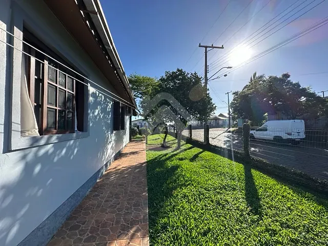 Casa com 130m² 3 quartos e 2 banheiros, à venda, no bairro Centro em Bom Retiro do Sul