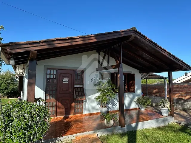 Casa com 130m² 3 quartos e 2 banheiros, à venda, no bairro Centro em Bom Retiro do Sul