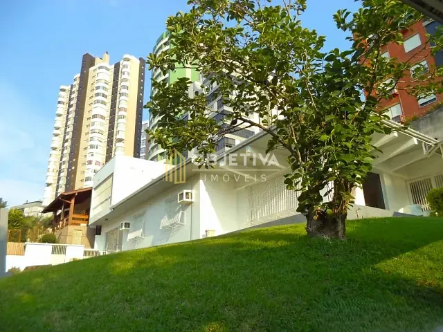 Casa para alugar, no bairro Centro em Novo Hamburgo