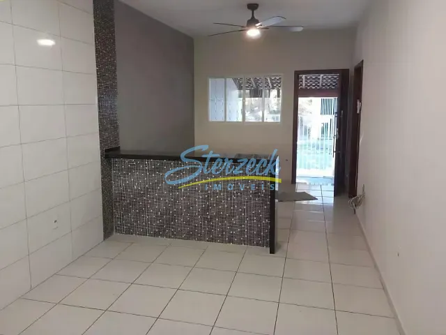 Casa 3 quartos e 2 banheiros, para alugar, no bairro Capela em Vinhedo