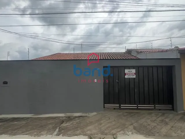 Casa 3 quartos e 2 banheiros, à venda, no bairro Jardim Bela Fonte em Porto Feliz