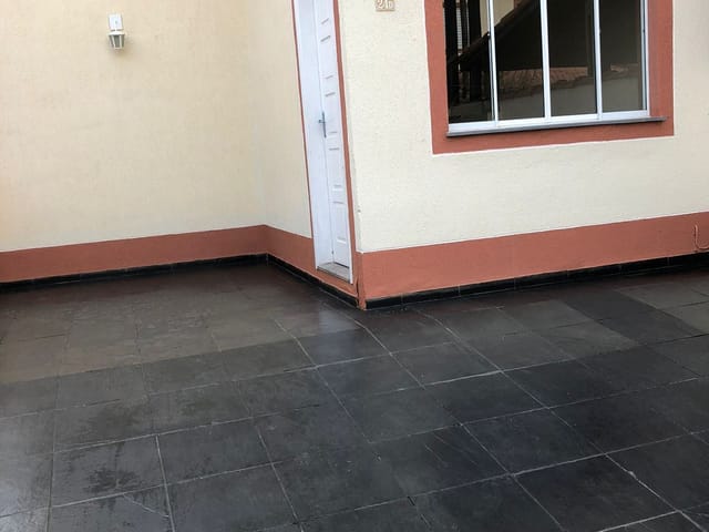Casa com 70m² 2 quartos e 2 banheiros, à venda, no bairro Jardim Petrópolis em Cotia