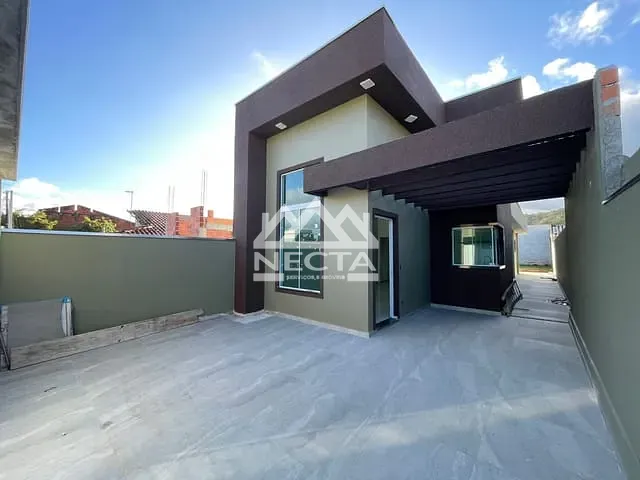 Casa com 245m² 3 quartos e 2 banheiros, à venda, no bairro Jardim Gaivotas em Caraguatatuba