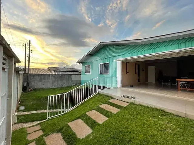 Casa com 200m² 3 quartos e 1 banheiro, à venda, no bairro Efapi em Chapecó