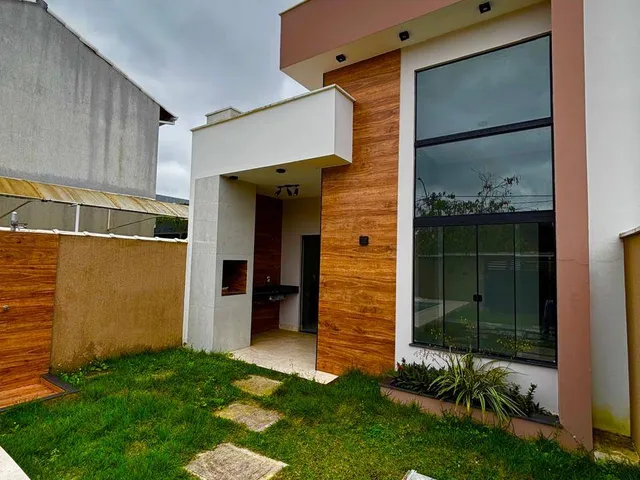 Casa 3 quartos e 2 banheiros, à venda, no bairro Recreio em Rio das Ostras