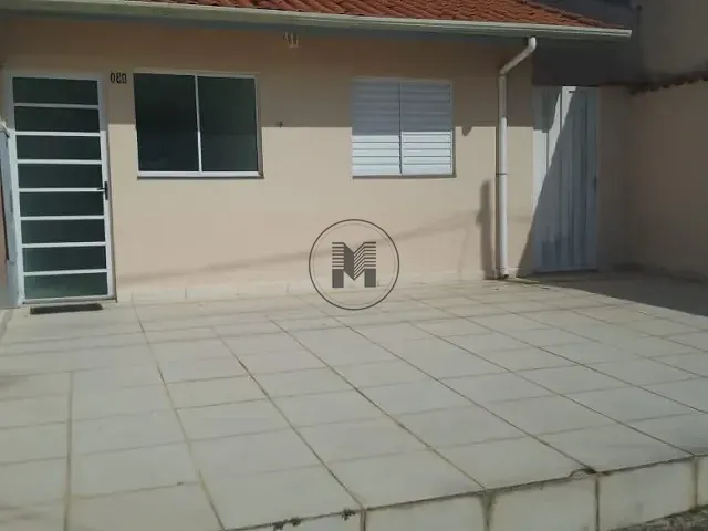 Casa 3 quartos e 1 banheiro, à venda, no bairro Jardim Aeroporto em Guaratinguetá