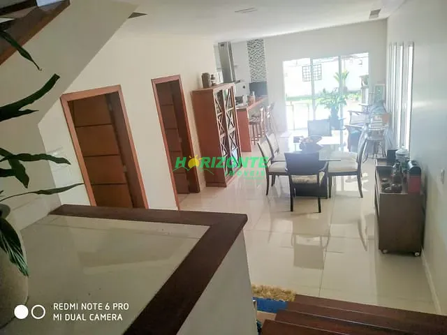 Casa com 217m² 3 quartos e 4 banheiros, à venda, no bairro Urbanova V em São José dos Campos