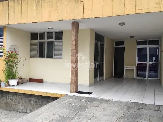 Casa com 420m², à venda, no bairro Bela Vista em Campina Grande