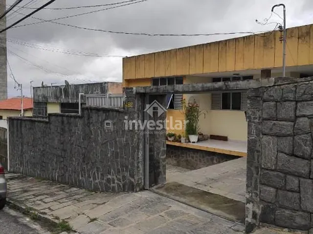 Casa com 420m², à venda, no bairro Bela Vista em Campina Grande