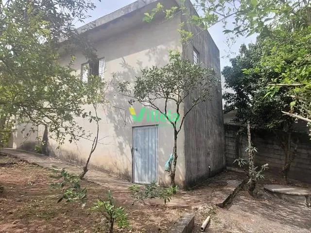Casa com 360m² 2 quartos e 2 banheiros, à venda, no bairro Jardim Piatã A em Mogi das Cruzes