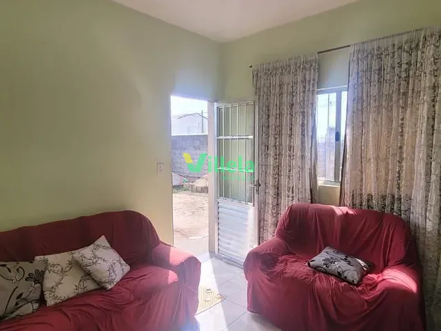 Casa com 360m² 2 quartos e 2 banheiros, à venda, no bairro Jardim Piatã A em Mogi das Cruzes