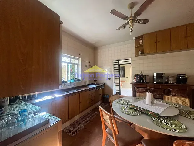 Casa com 542m² 3 quartos e 2 banheiros, para alugar, no bairro Centro em Capivari