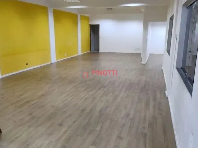 Casa à venda ou para alugar, no bairro Jardim do Mar em São Bernardo do Campo