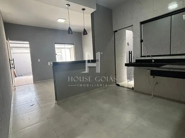 Casa com 150m² 2 quartos e 1 banheiro, à venda, no bairro Jardim Scala em Trindade
