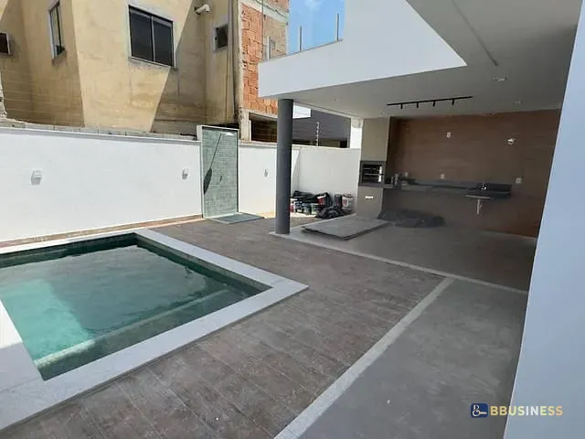 Casa 3 quartos e 3 banheiros, à venda, no bairro Parque Tarcisio Miranda em Campos dos Goytacazes