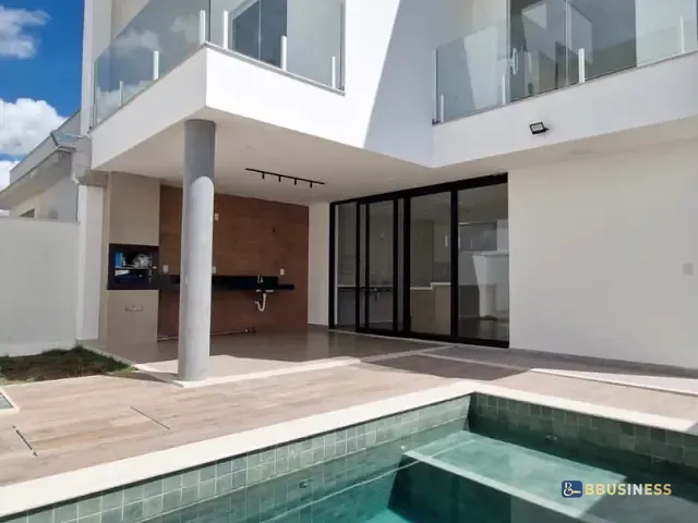 Casa 3 quartos e 3 banheiros, à venda, no bairro Parque Tarcisio Miranda em Campos dos Goytacazes