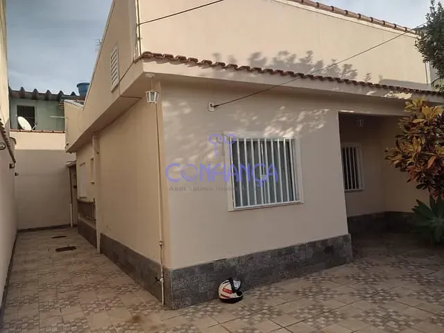 Casa 2 quartos e 1 banheiro, para alugar, no bairro Campo Grande em Rio de Janeiro