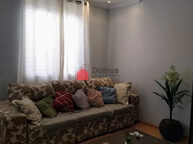 Casa com 250m² 2 quartos e 2 banheiros, à venda, no bairro Flor do Vale em Taubaté