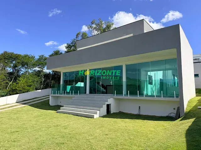 Casa com 1000m² 4 quartos e 5 banheiros, à venda, no bairro Recanto Santa Bárbara em Jambeiro