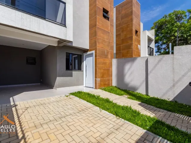 Casa 3 quartos e 2 banheiros, à venda, no bairro Guaíra em Curitiba