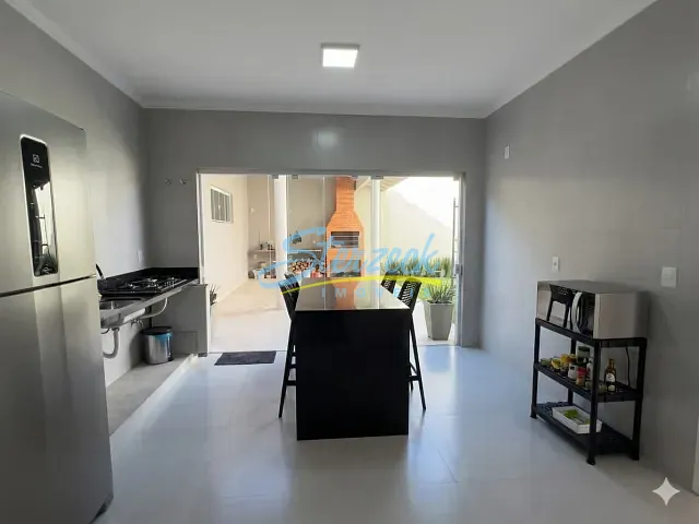 Casa com 252m² 4 quartos e 4 banheiros, à venda, no bairro Pinheirinho em Vinhedo