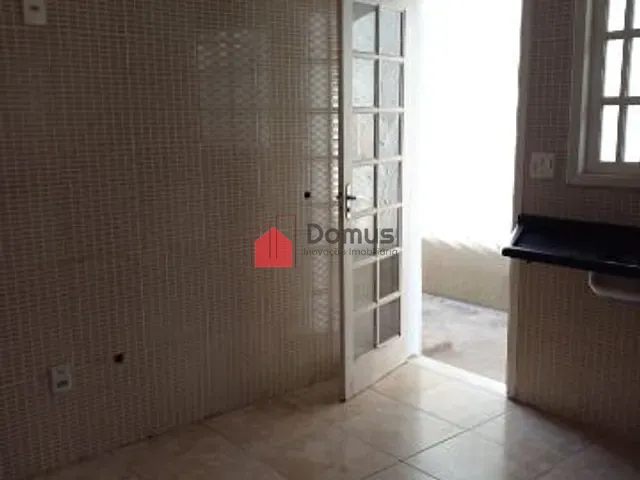 Casa 3 quartos e 1 banheiro, à venda, no bairro Parque Taubaté-Guaçu em Taubaté