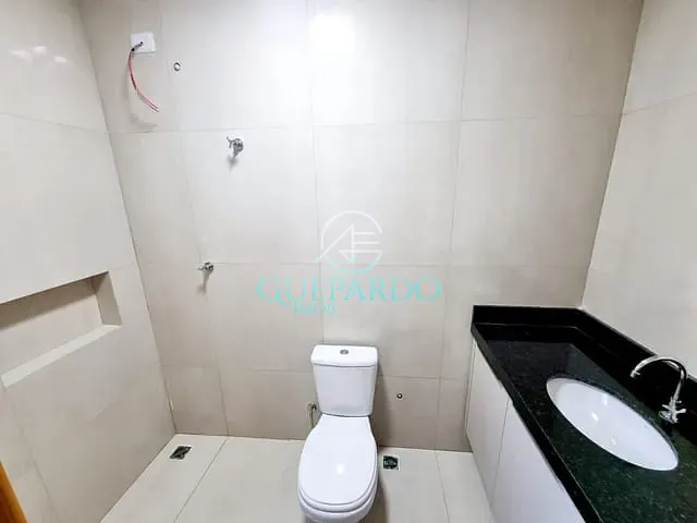 Casa com 147m² 3 quartos e 2 banheiros, à venda, no bairro Jardim Belo Horizonte em Londrina