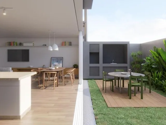 Casa com 134m² 3 quartos e 2 banheiros, à venda, no bairro Campo Comprido em Curitiba