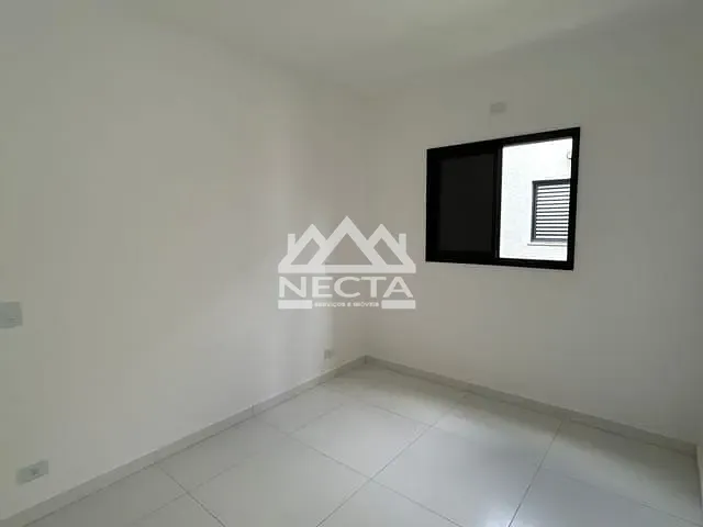 Casa com 60m² 2 quartos e 2 banheiros, à venda, no bairro Pontal de Santa Marina em Caraguatatuba
