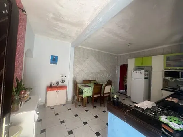 Casa com 256m² 3 quartos e 3 banheiros, à venda, no bairro Vila Falchi em Mauá