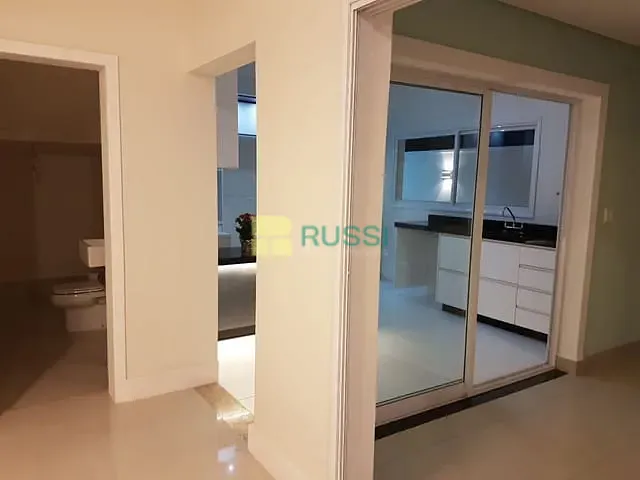 Casa com 309m² 4 quartos e 5 banheiros, à venda, no bairro Urbanova em São José dos Campos