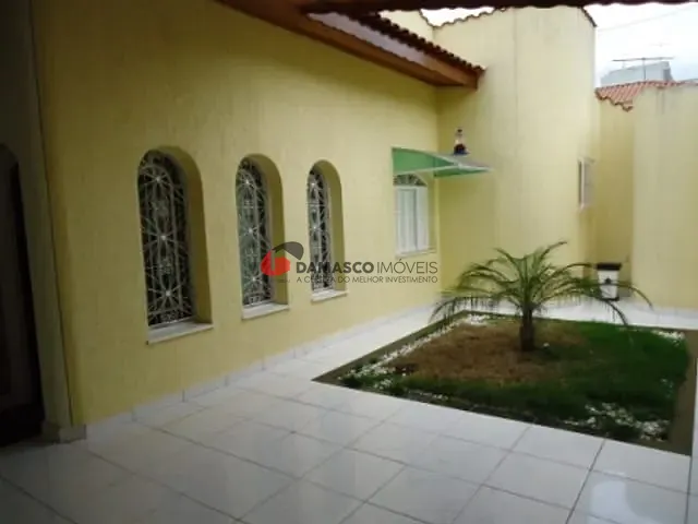 Casa com 200m² 4 quartos e 1 banheiro, à venda, no bairro Oswaldo Cruz em São Caetano do Sul