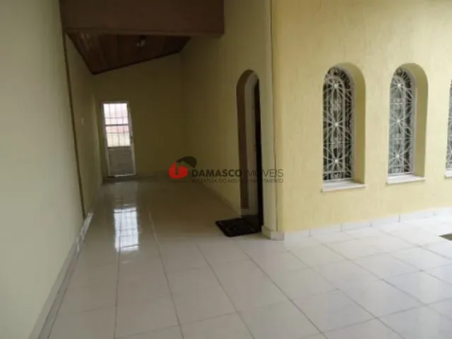 Casa com 200m² 4 quartos e 1 banheiro, à venda, no bairro Oswaldo Cruz em São Caetano do Sul